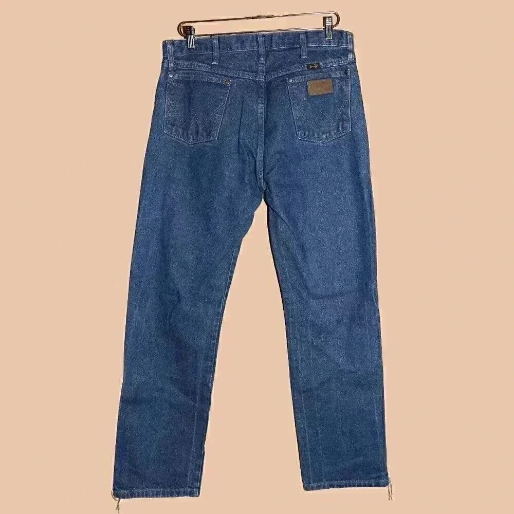 Wrangler‎ Distressed Dark Classic Straight Leg Jeans Size 34x34 Denim Pants
